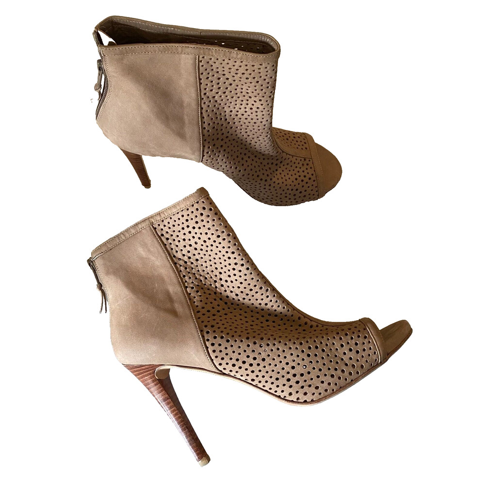 stuart weitzman booties size 9.5 tan perforated open toe