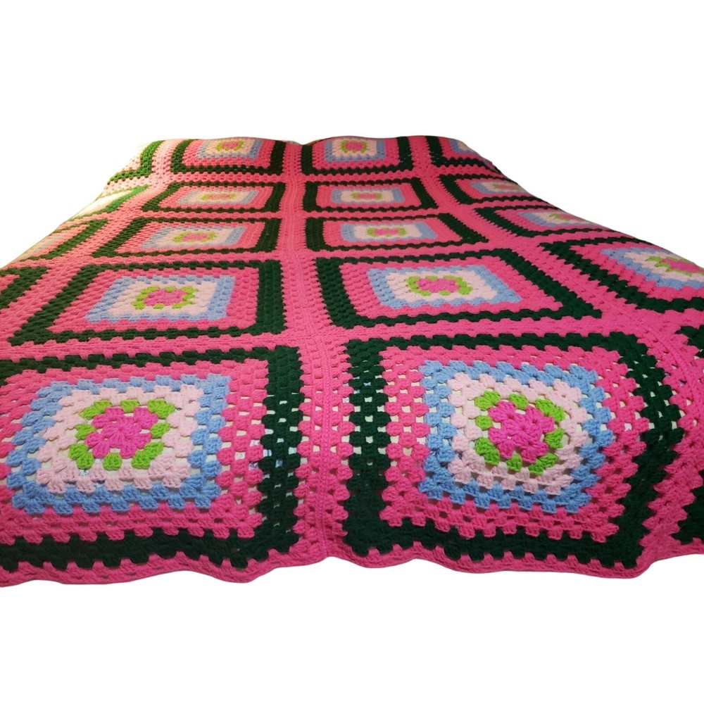 Granny Square handmade Crochet 77" x 98" Bedspread Throw Multicolor