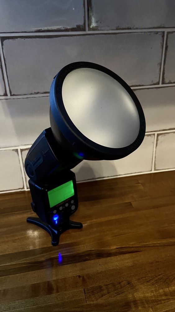 Polaroid Bare Bulb Flash ~ w Bulb, Reflector, stand, case ~ EXCELLENT