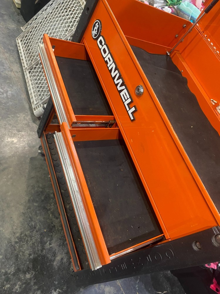 Orange Large Cornwell tool box amazing condition