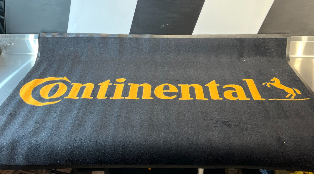Continental Pit Mat in Black 3' x 5'