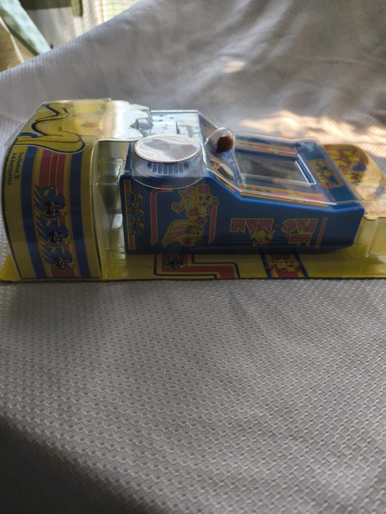 ms pacman mini arcade