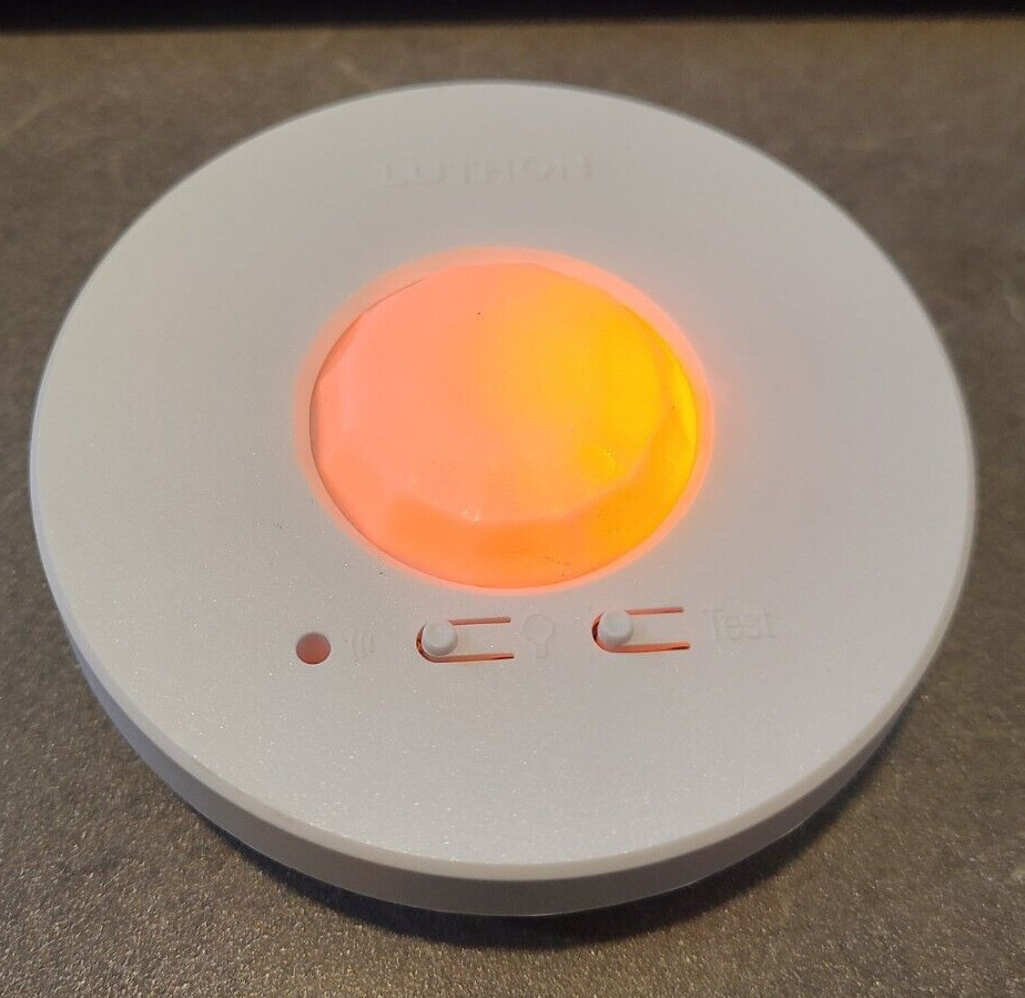 Lutron LRF2-VCR2B-P-WH Wireless Vacancy Sensor