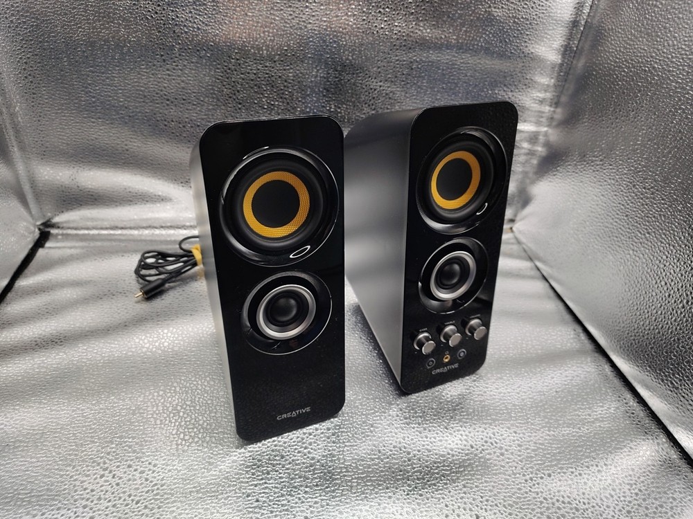 Creative T30 Wireless Bluetooth 2.0 Computer Speaker MISSING POWER ADAPTER