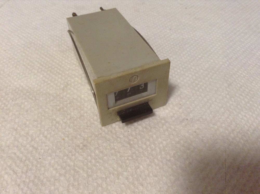 IVO F122.35 Counter