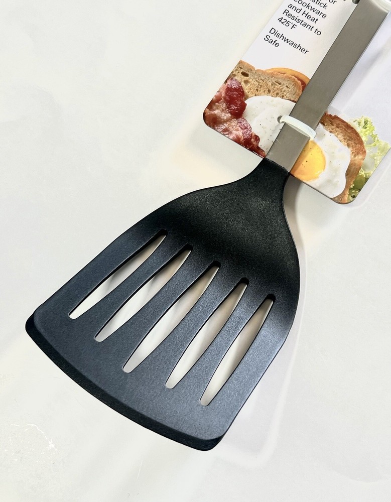 Cuisinart Barrel Handle Slotted Turner | Nylon