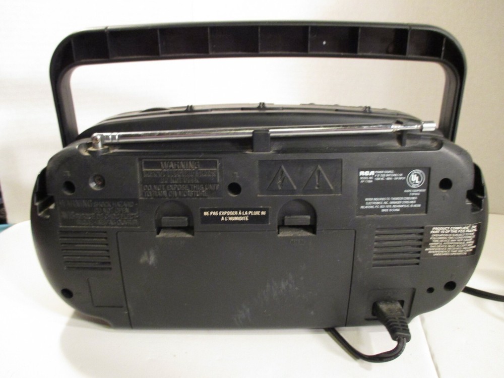 RCA Portable Radio Model RP-7700A Tested/Working Small Cassette player