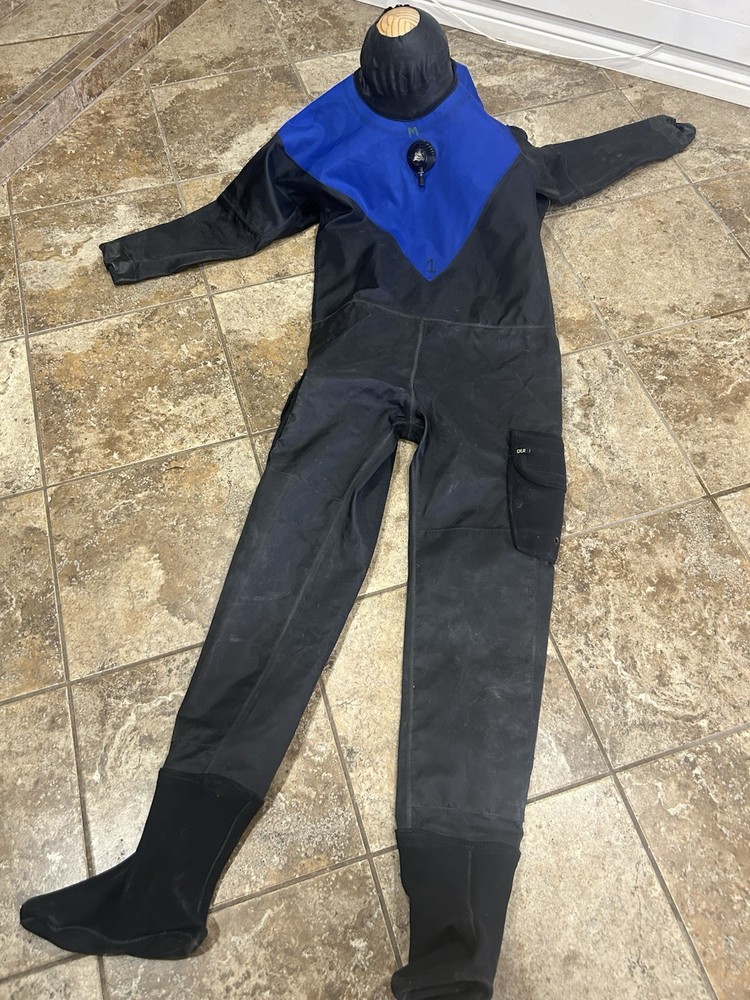 DUI TLS Series Drysuit M
