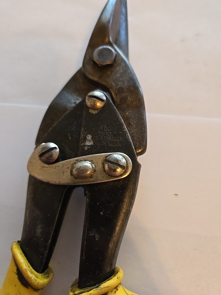 Mac Tools 10" Straight Tin Snips Pliers Yellow Handle Read Ad TS-3