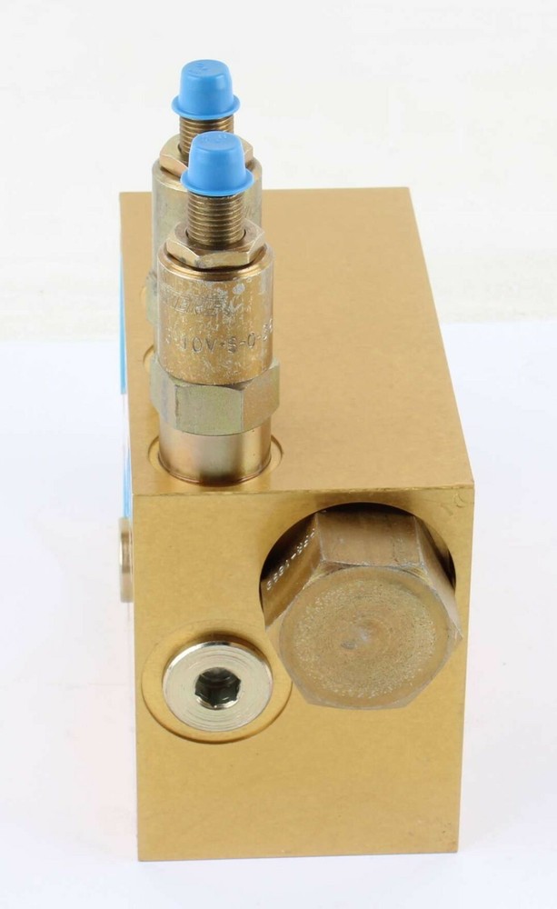 New MCD-1683C Vickers Valve Assembly