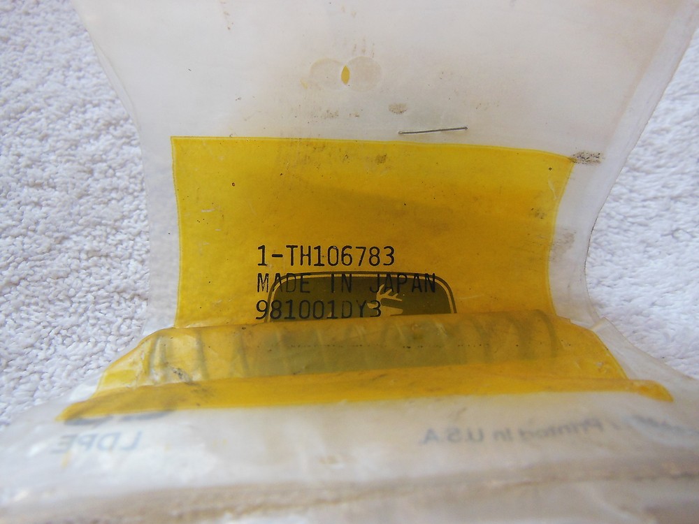 Genuine John Deere  TH106783, SPRING,HELICAL,COMPRESSION