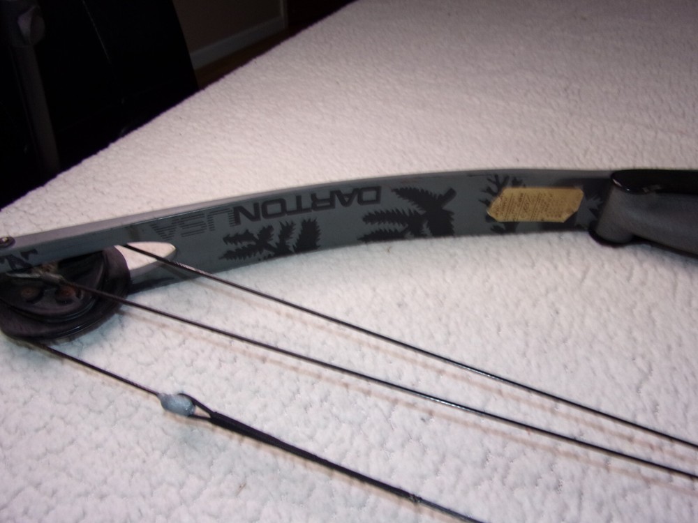 Vintage Darton 30MX Compound Bow