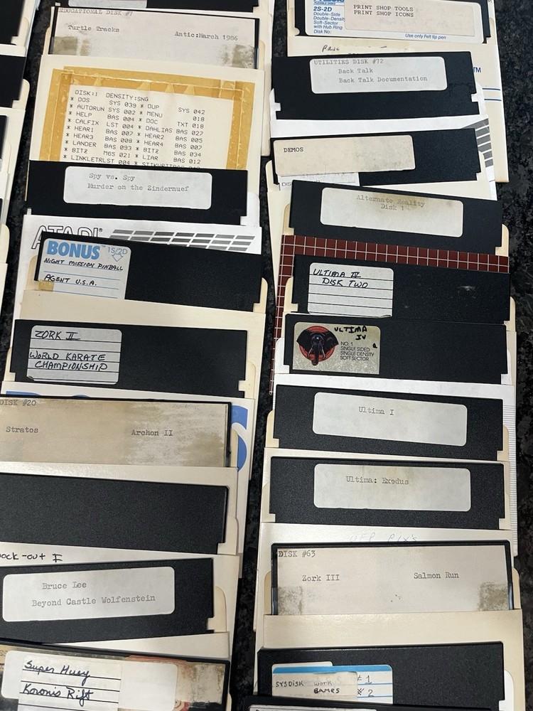 5.25" floppy disk lot 101 diskette @Mostly games@ Partially Tested Atari