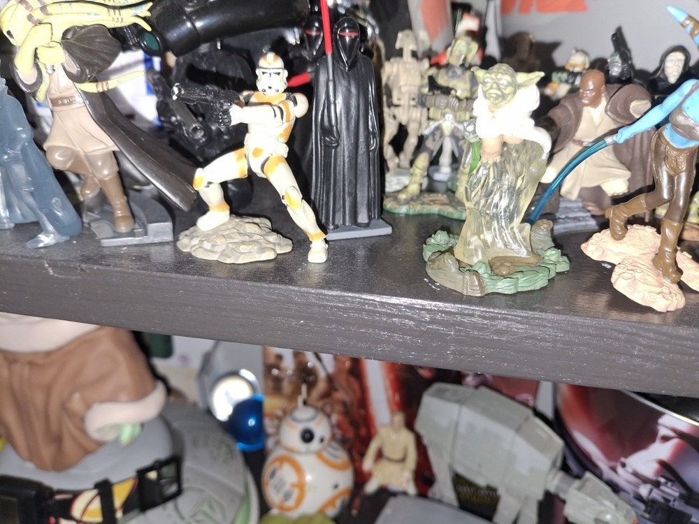 31 star wars 2'' Hasbro, Lfl, Disney, Mostly Hasbro