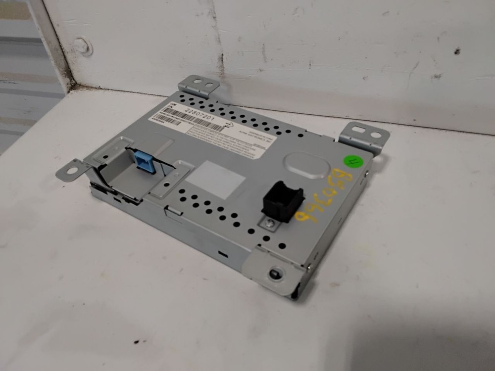 2010-2017 GMC Terrain Dash Mounted Lower 7" Display Screen