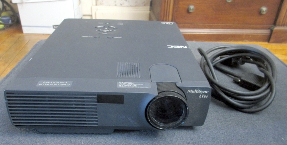 NEC Projector LT84/140 DLP MultiSync - Working