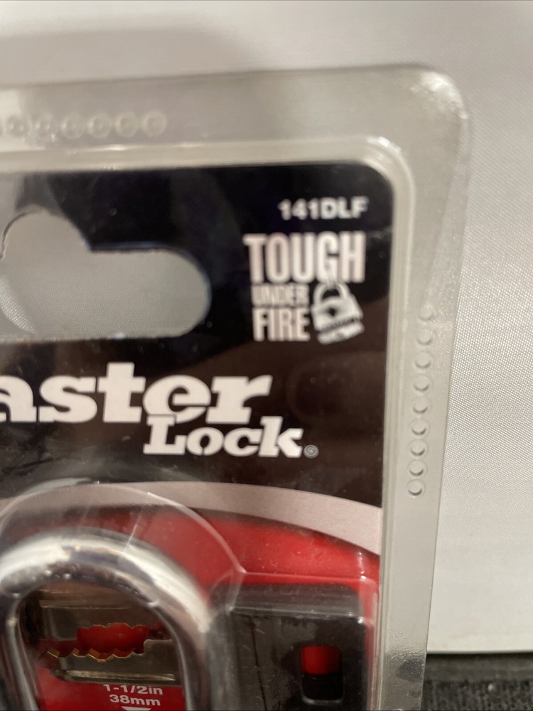 Master Lock Padlock with 2 Keys 141DLF Black/Silver