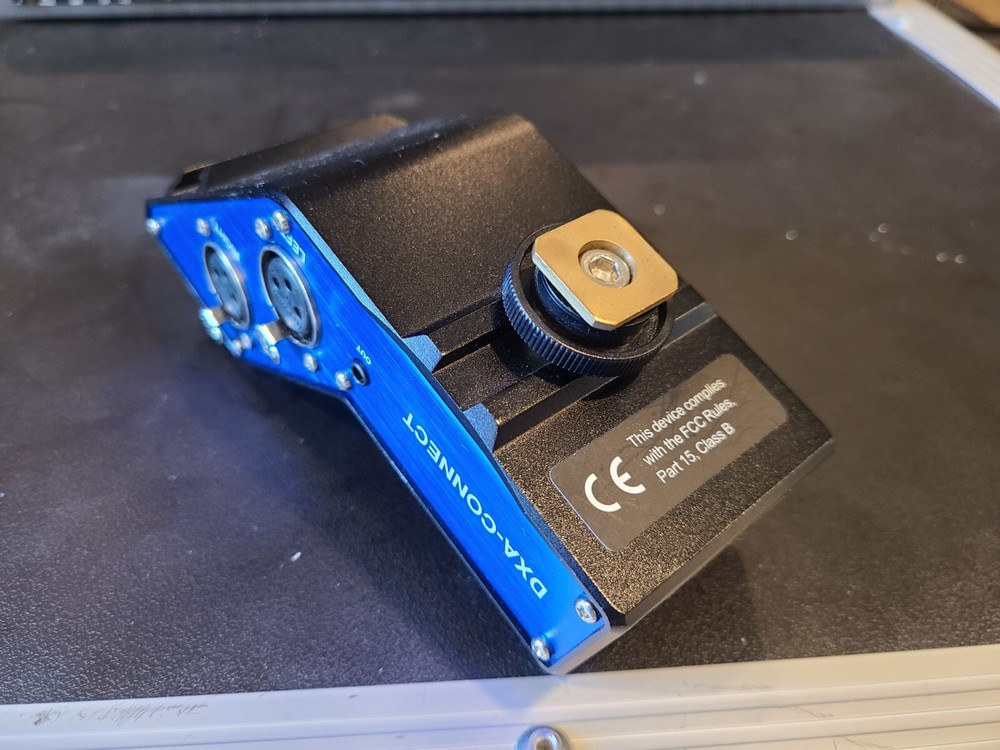 Beachtek DXA-CONNECT XLR Adapter / Bracket Combo
