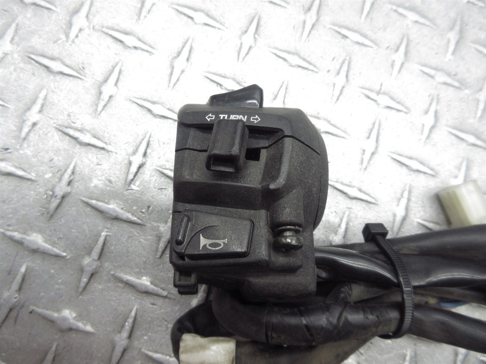 2003 02-04 Honda FSC600 Silver Wing Left Switch Handlebar Control Light Horn