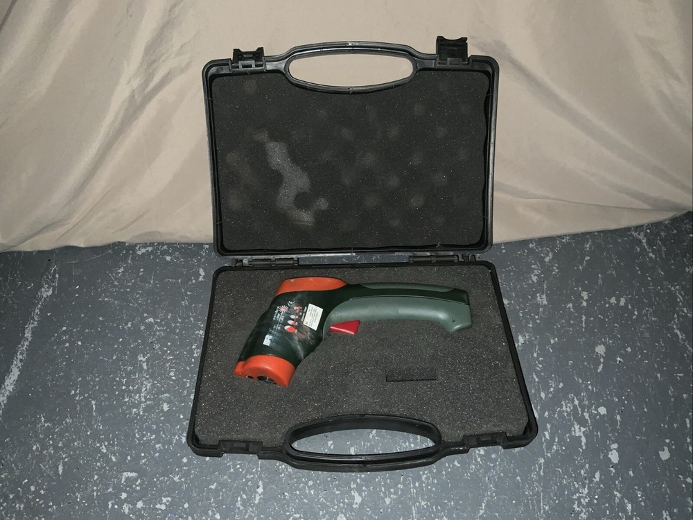 EXTECH 42545 High Temperature Infrared Thermometer With Box