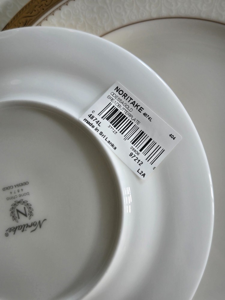 noritake Summit gold TWO 5 piece set