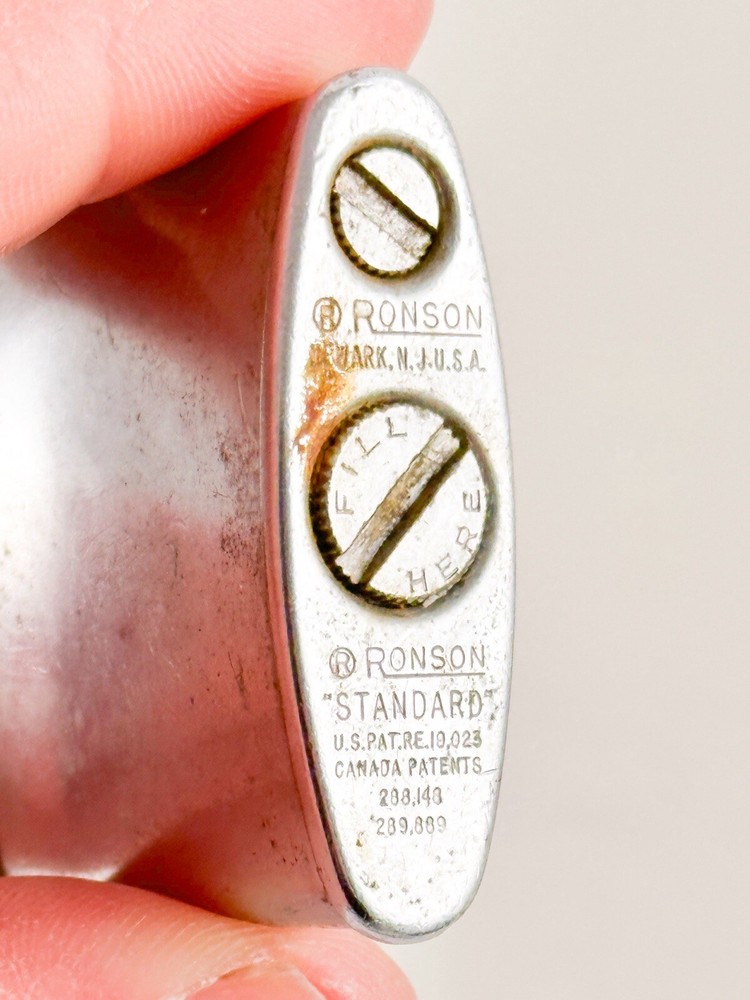 Vintage Ronson Standard Art Deco Cigarette Lighter *read*