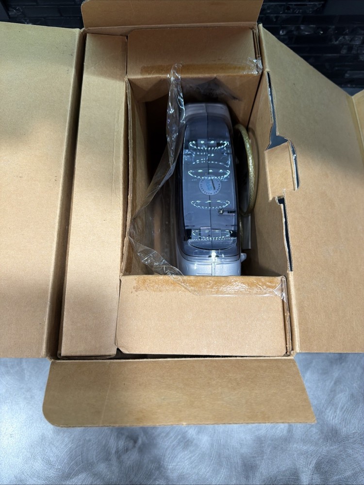 Que Drive USB QPS-525 with case, install CD, cables, charger