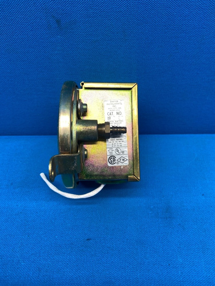 Dwyer 1910-20 Pressure Switch 191020