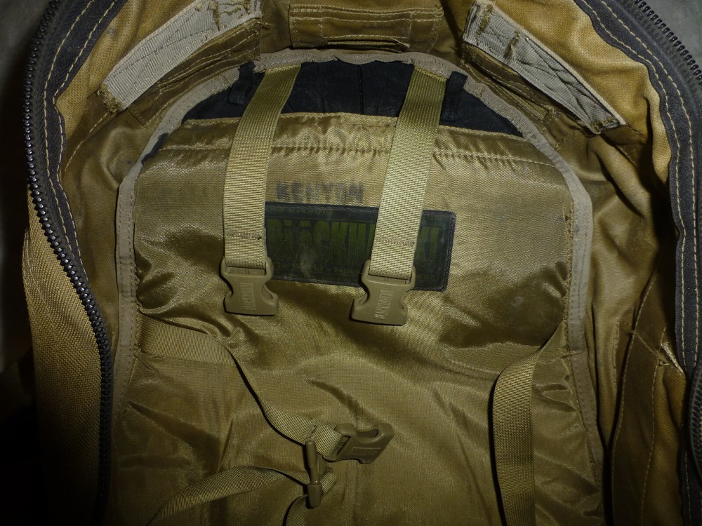 Blackhawk Raptor X-1 Tactical Assault Hydration Special Ops Backpack Desert Tan