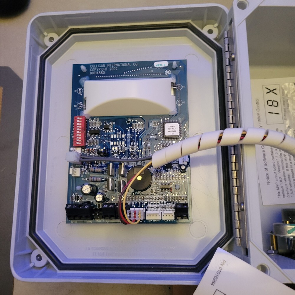 Culligan Commercial Controller 01016170 with PILOT Valve, Brkt & Transformer NEW