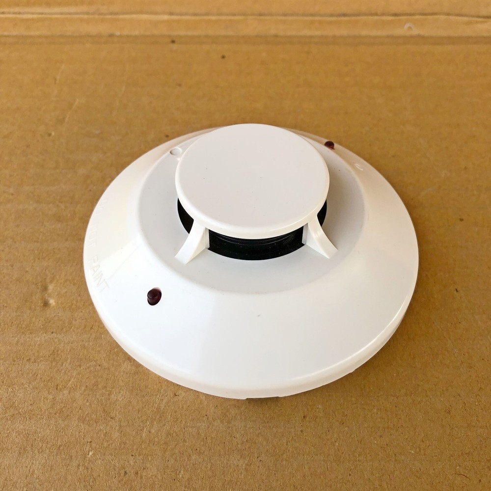 SYSTEM SENSOR 2151 PHOTOELECTRIC SMOKE DETECTOR