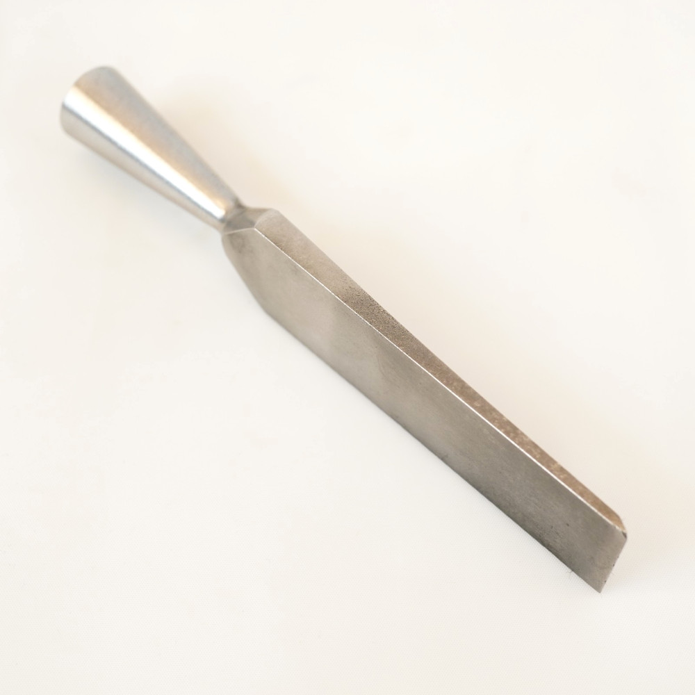 Vintage 1" Bevel Edge Socket Butt Chisel 5-5/8" Solid Steel Awaits Sharpening