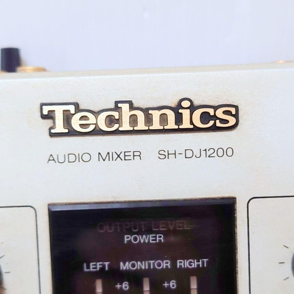 Technics SH-DJ1200 DJ Mixer (Junk)