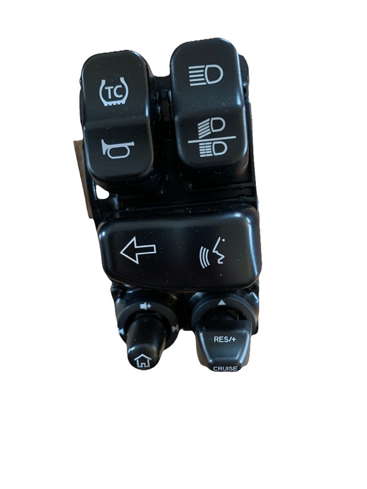 Harley Davidson OEM Left Hand Control Switch pack AUD,Mech 71500566