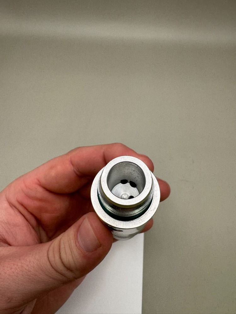 Center Flag PB Inline HPR-Gloss Silver