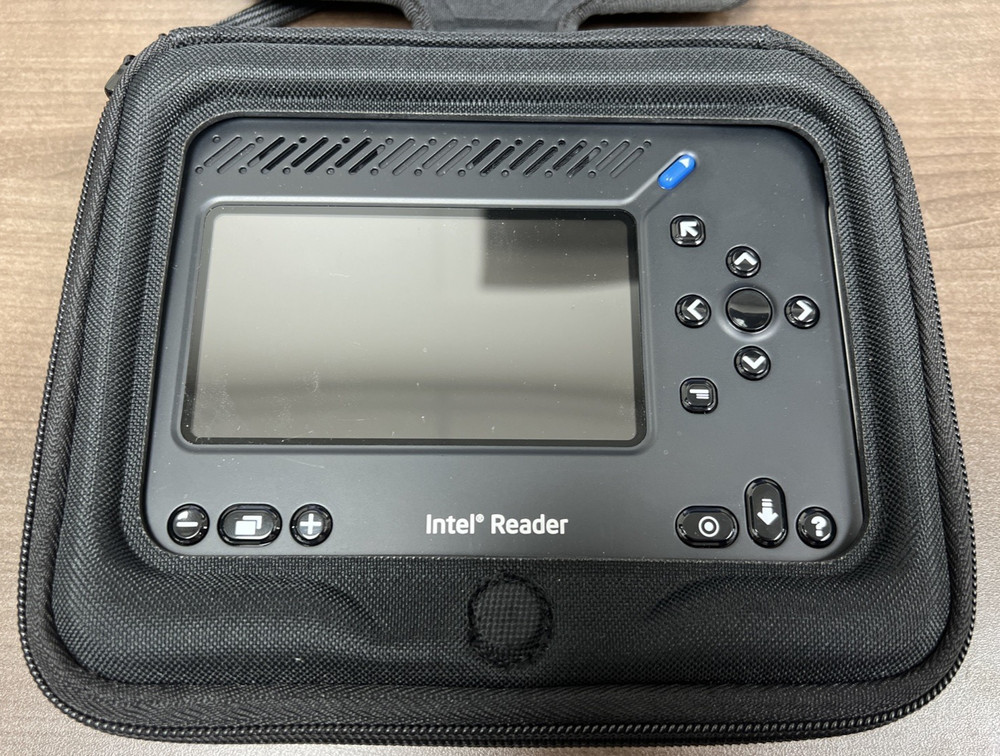 Intel Reader by Intel Health Complete Kit with Box and Accessories