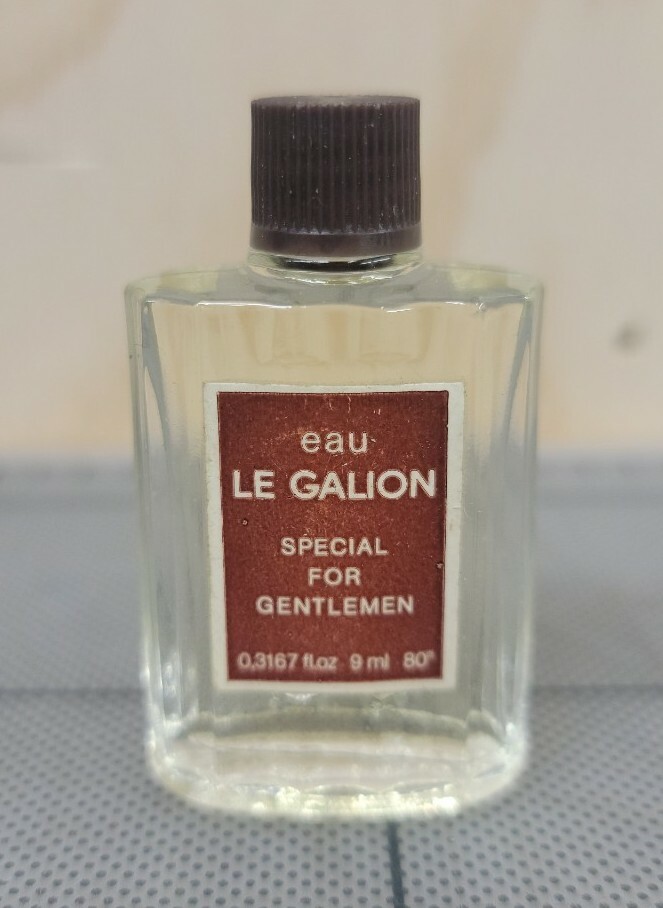 Vintage Sortilege Eau Le Galion Parfum Mini 9 ML