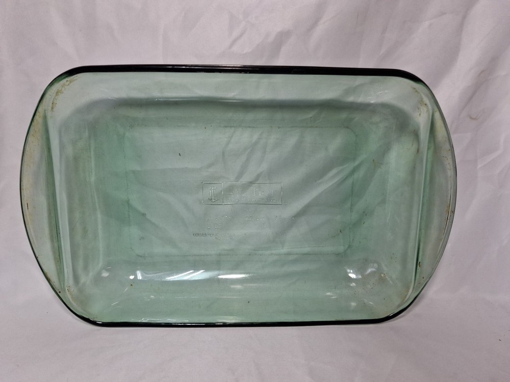 Vintage Anchor Hocking Green 3 Quart 9X13 Rectangular Casserole Baking Dish