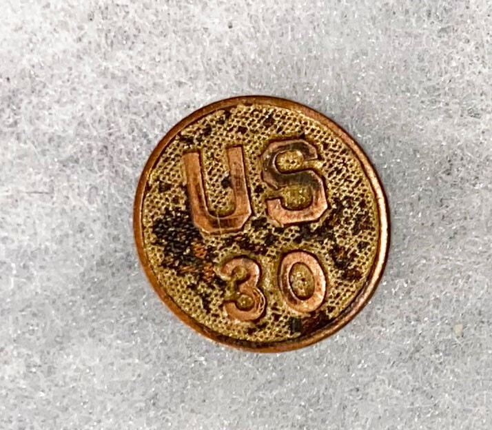 1920's US 26 Enlisted Collar Disc