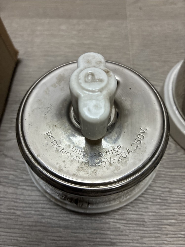 (2) Bryant Surface Rotary Switch 30A & 40A Single Pulls (See Desc)