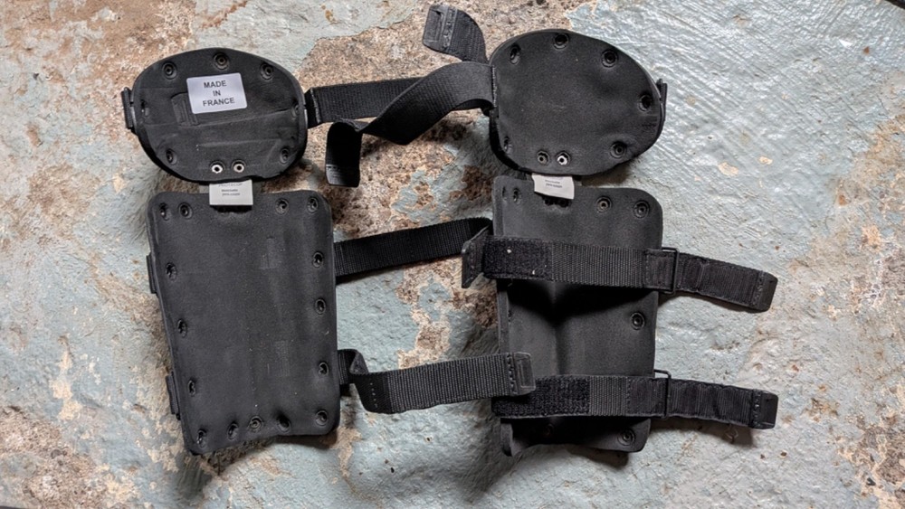 forearm guards riot gear body armor size medium