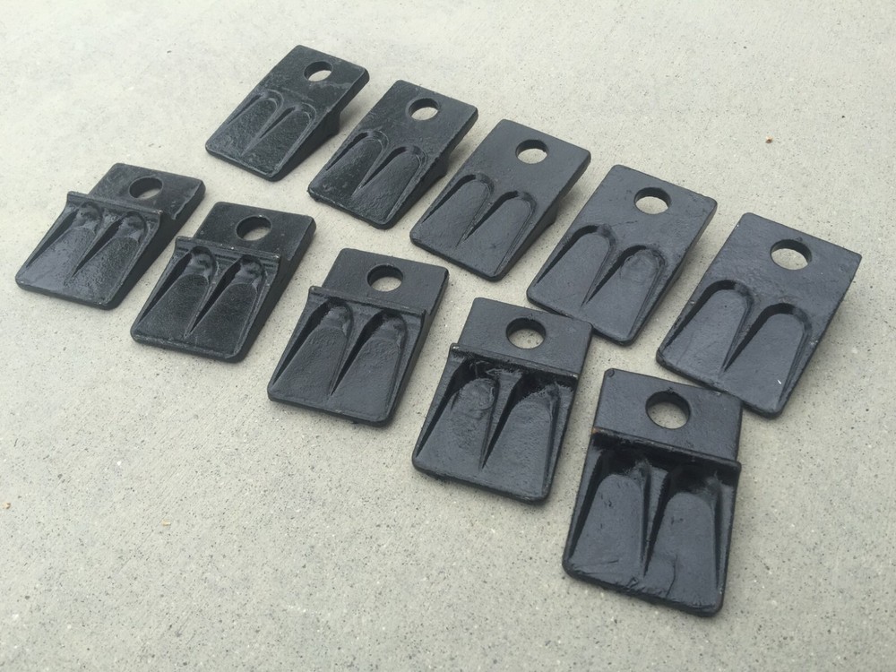One or more Auger Teeth SA-6230 FOR SHAVER POST HOLE DIGGER AUGER