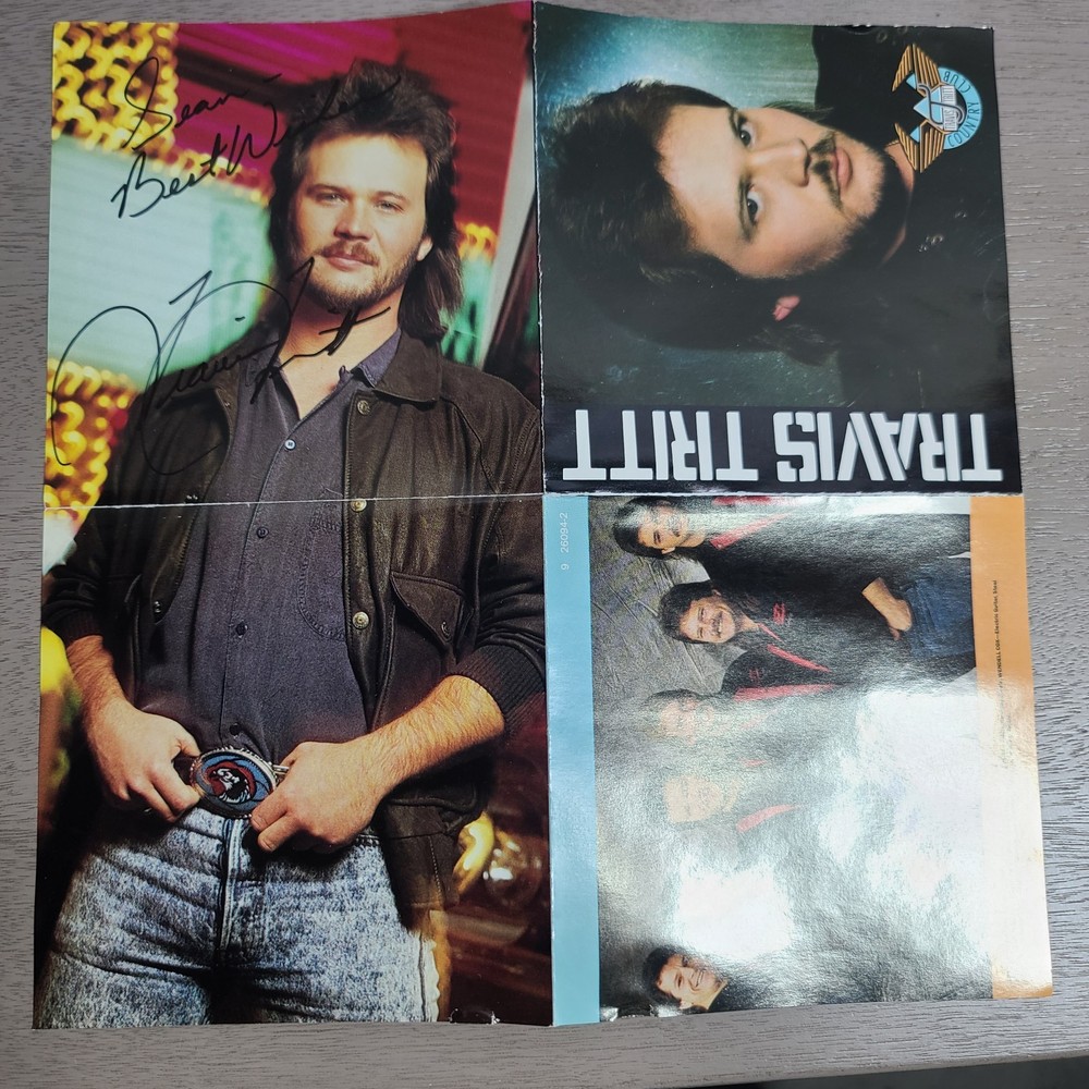 Travis Tritt Signed Country Club CD