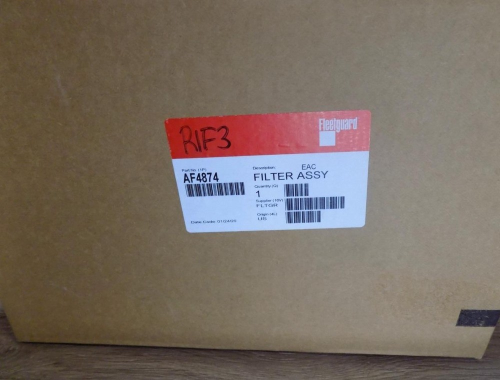 Fleetguard AF4874 Air Filter