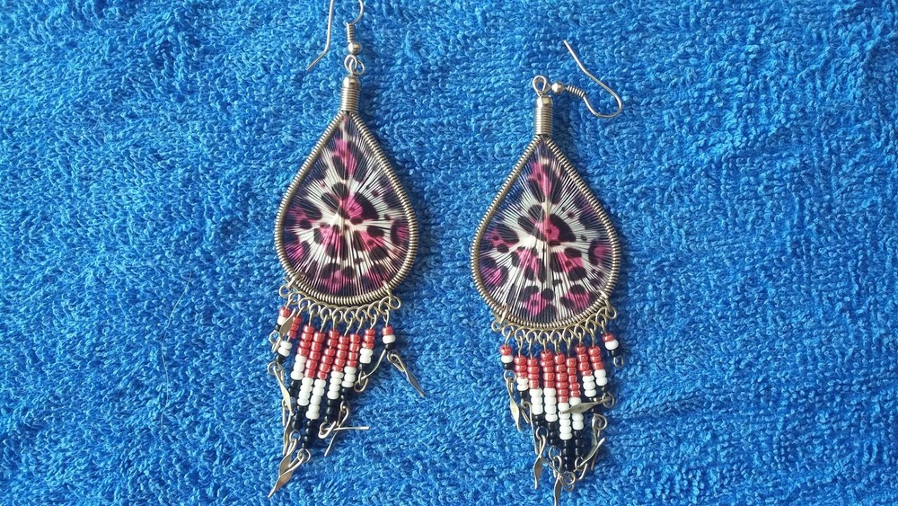 NEW AMAZON HANDMADE EARRINGS FROM PO RIO AMAZON RIVER BASIN ECUADOR