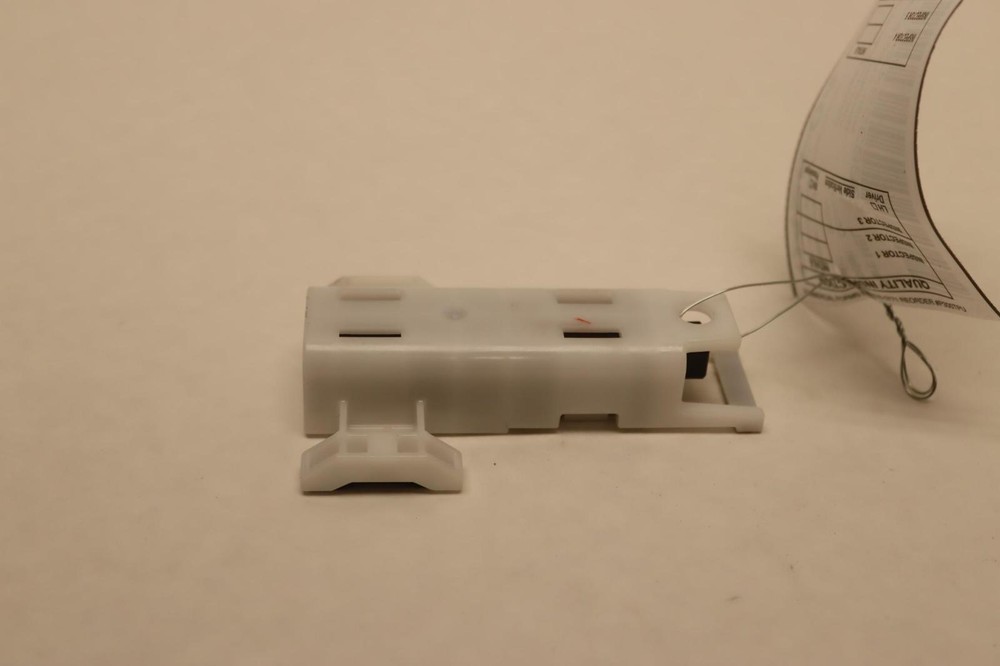 2020-2022 TOYOTA COROLLA REAR TRUNK KEYLESS ENTRY ANTENNA CONTROL MODULE OEM