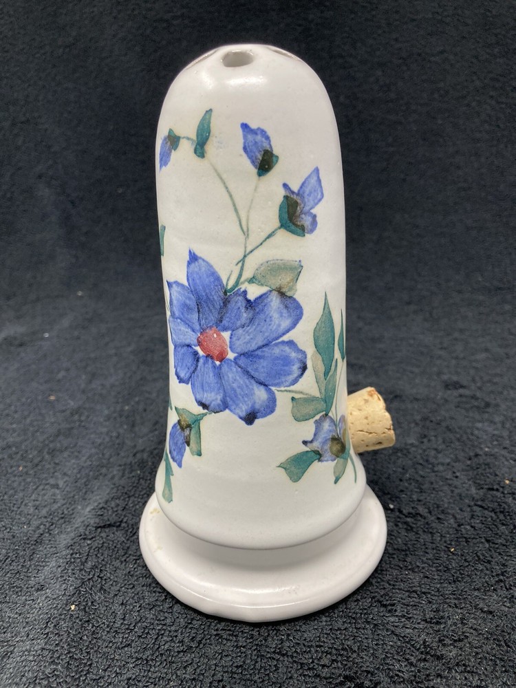 Clayworks pottery shaker