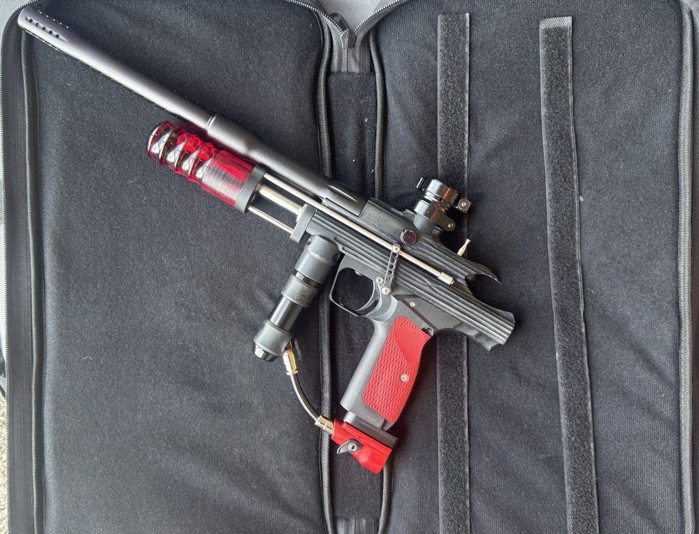 Jaylab Customs. Pump Paintball. CCM. DYE.