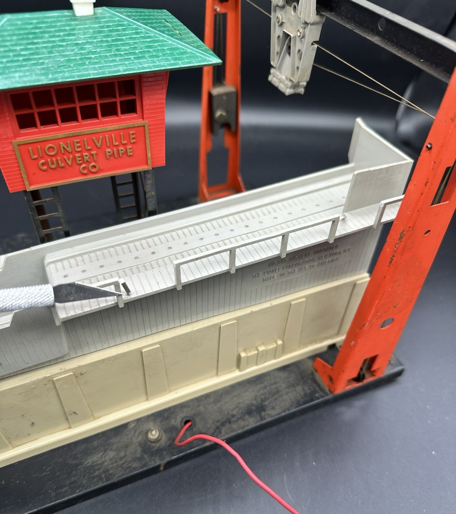 Lionel 342 Vintage O Motorized Operating Culvert Loader (Please Read)