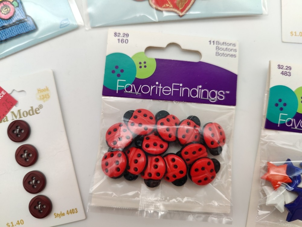 Various Sewing Notions And Patches